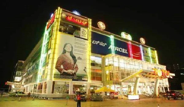 Featured Image of Market Square Mall